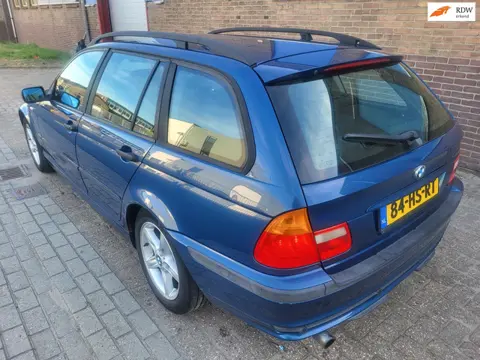 BMW 3-serie Touring 318i APK 5-2-2027 Executive