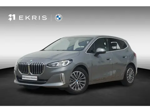 BMW 2 Serie Active Tourer 218i | Luxury Line | Harman-Kardon | Achteruitrijcamera | Actieve stoel vo