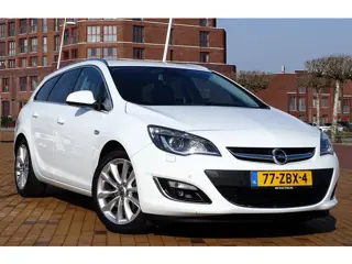 Opel Astra Sports Tourer 1.6 Turbo Sport 180pk Leer Xenon