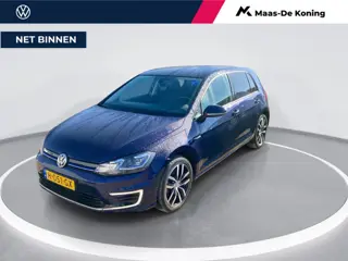 Volkswagen e-Golf 100kW/136PK E-DITION · Info Active Display ·Navigatie · Apple Carplay/Android Auto