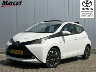 Toyota Aygo 1.0 VVT-i X-Wave Cabrio Navigatie NL Auto All Season Banden Airco