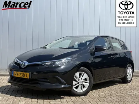 Toyota Auris 1.8 Hybrid Business NL Auto Trekhaak Navi Clima Cruise