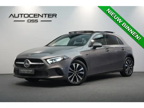 Mercedes-Benz A-Klasse 250 e ✅ PANO ✅ ADAP.CRUISE ✅ CAMERA ✅ CARPLAY / ANDROID AUTO