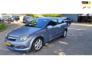 Opel Astra GTC 1.4 Sport bj 2005