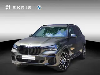 BMW X5 xDrive45e | High Executive | M Sportpakket | Integral Active Steering | Glazen panoramadak | 