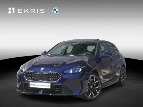 BMW 1 Serie 123 xDrive | M Sportpakket Pro | Innovation Pack | Glazen panoramadak | Elektrisch verst