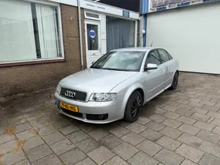 Audi A4 Limousine 3.0 quattro Exclusive