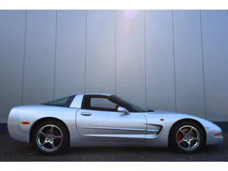 Chevrolet Corvette C5 50th ANNIVERSARY 6-bak (bj 2003)