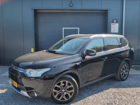 Mitsubishi Outlander 2.0 PHEV Executive Edition X-Line