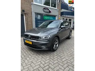 Volkswagen Tiguan 1.4 TSI ACT Elek Trekhaak, Stoelverwarming, LED, 19 inch, ACC, CARPLAY