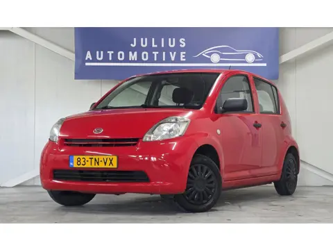 Daihatsu Sirion 2 1.0-12V Trend 5DRS Nieuwe APK Elektr. Ramen Garantie!