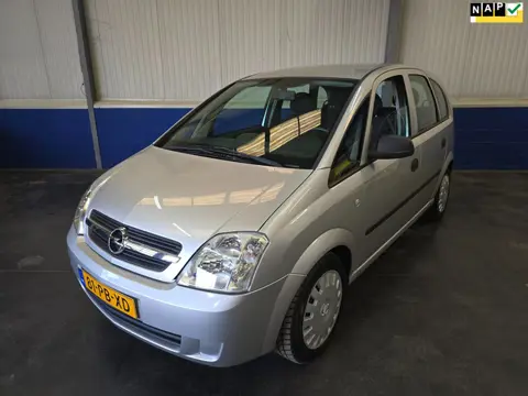 Opel Meriva 1.6-16V Essentia