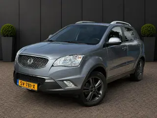 SsangYong Korando 2.0 Sapphire LEER CRUISE CTRL 91DKM !! STOELVERWARMING.