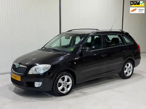 Skoda Fabia Combi 1.4-16V Sport NWE APK - AIRCO - LM VELGEN!