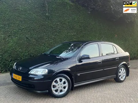 Opel Astra 1.6 RIJDT NIEUW/AIRCO KOUD/ZEER NETJES/CRUISE/APK