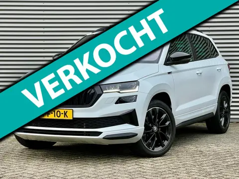 Skoda KAROQ 1.5 TSI ACT Sportline Business DSG | Panorama | Navigatie | Dealer Onderhouden | 1e Eige