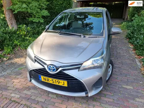 Toyota Yaris 1.5 Hybrid Aspiration FACELIFT /IJSKOUDE AIRCO