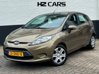 Ford Fiesta 1.25 Champion|Nieuwe Distributie! 5drs|Carplay|Airco|Elektr.pakket|Nette auto!