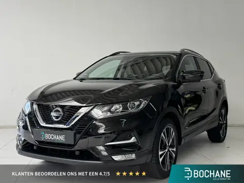 Nissan Qashqai 1.3 DIG-T N-Connecta | Navigatie | 360° Camera | Trekhaak | Panoramadak | Stoelverwar