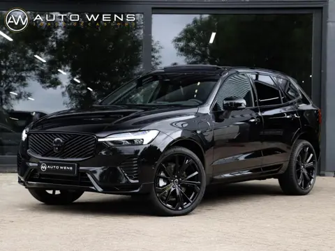 Volvo XC60 T6 AWD Ultra Black Edition | NIEUW | Pano | Getint glas | 21'' dubbelspaaks zwarte velgen