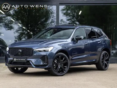 Volvo XC60 T6 AWD Ultra Black Edition | NIEUW | Pano | Getint glas | 21'' dubbelspaaks zwarte velgen