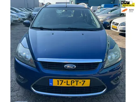 Ford Focus Wagon 1.6 Comfort rijdt super . AIRCO