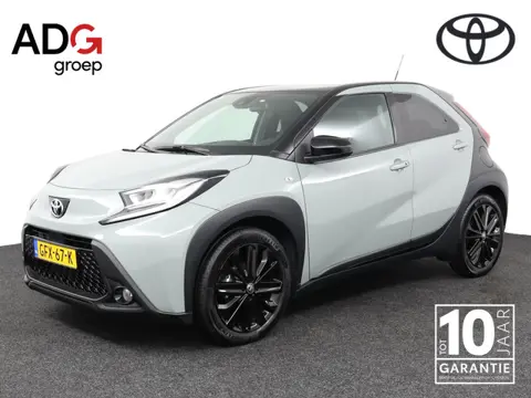 Toyota Aygo X 1.0 VVT-i S-CVT Premium | Apple Carplay/Android Auto | Parkeer sensoren | Stoelverwarm