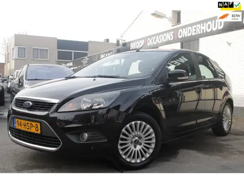 Ford Focus 1.6 Titanium | Airco | Cruise control | Carplay |Parkeersensor achter | Elec ramen |