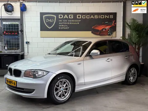 BMW 1-serie 116i Business Line AIRCO|TREKHAAK|WEINIG KM NAP|LM VELGEN