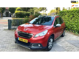 Peugeot 2008 1.2 PureTech Allure-Navi-Leder-Panorama-New APK