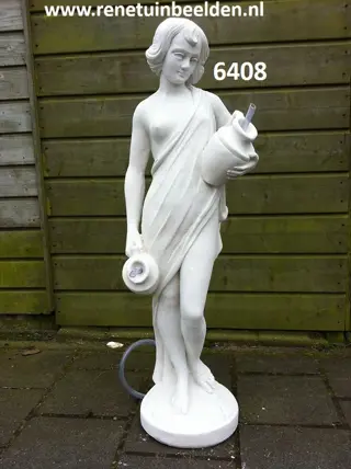 Vrouw met twee kruiken. nr 6408