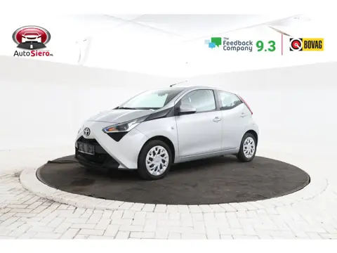 Toyota Aygo 1.0 VVT-i x-play 5 Deurs, Camera, (bj 2020)