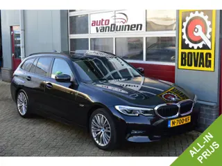BMW 3 Serie Touring 320e Business Edition Plus O.a: Pano, Haak, Stoelverw, PDC, Carplay, Navi, Etc. 