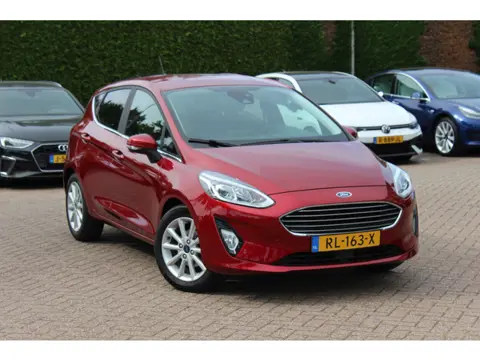 Ford Fiesta 1.0 EcoBoost Titanium / Trekhaak / Camera / Navigatie / 16'' / B&O / DAB / Stoel+Stuurve