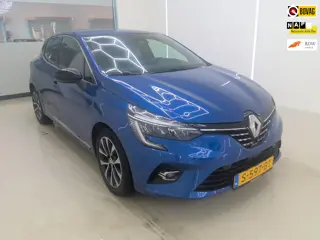 Renault Clio 1.0 TCe 90 Techno+Led+Leder+Navigatie+ecc+Parkeer-Hulp = 29-DECEMBER 2022 INCL BTW !!