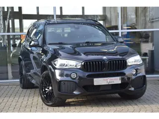 BMW X5 XDrive30d High Executive Airco Pano. dak Led Elek. Trekhaak Zeer Nette Auto !!