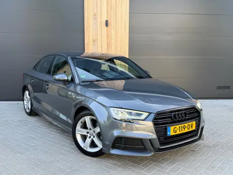 Audi A3 Limousine 35 TFSI CoD S-Line (bj 2019) AUT|VIRTUAL DASH|MATRIX LED|HALF-LEER