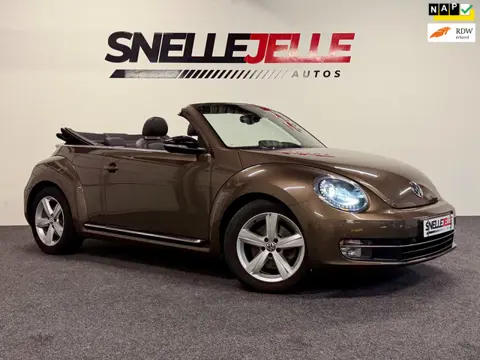 Volkswagen Beetle Cabriolet 1.4 TSI Sport|ZEER NETJES|FENDER AUDIO|LEDER|PDC|STOEL VERWARMING|KEYLES