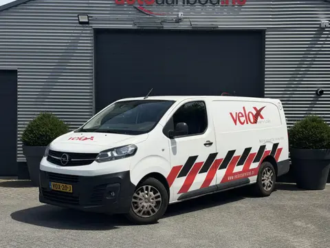 Opel Vivaro 2.0 CDTI L2H1 Edition  Navigatie | Camera | DAB | Lederen Bekleding |