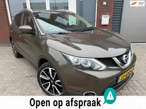 Nissan Qashqai 1.2 Tekna / Navi / Pano / Leder / Camera / PDC