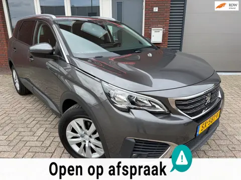 Peugeot 5008 1.2 PureTech Blue Lease Executive / Navi / PDC / Carplay / LM