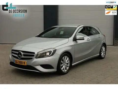 Mercedes-Benz A-klasse 180 Ambition LED/Xenon Trekhaak Navi NAP