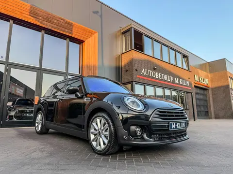 Mini Mini Clubman 1.5 Cooper One aut 102pk facelift/dig cockpit/pano/led/navi/top