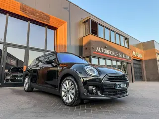 Mini Mini Clubman 1.5 Cooper One aut 102pk facelift/dig cockpit/pano/led/navi/top