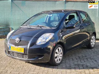 Toyota Yaris 1.3 VVTi Sol 172dkm *AIRCO* NW APK