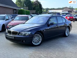 BMW 7-serie 740i Individual|Leder|Dakje|Alcantara Hemel|Xenon|Navigatie|Trekhaak|Youngtimer|Nette st