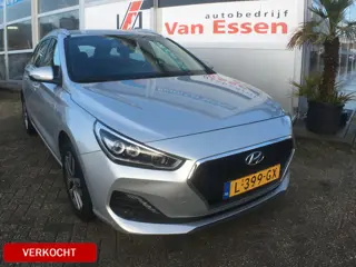 Hyundai i30 Wagon 1.4 T-GDI Premium 140 pk Navi, Bovag Garantie, stuurverwarming, stoelverwarming, L