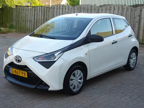 Toyota Aygo 1.0 VVT-i x-fun Airco, elektrische ramen, centrale vergrendeling, enz.