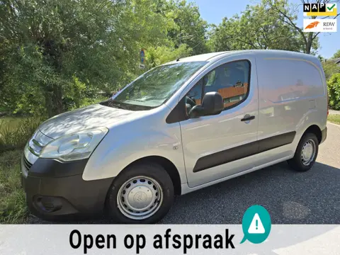 Citroen Berlingo 1.6 VTi 700 Comfort/APK 5-1-2027/ Autobench 2 honden