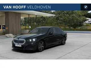 BMW 5 Serie 530e M Sport Automaat / Panoramadak / Bowers & Wilkins / Adaptieve LED / Parking Assista